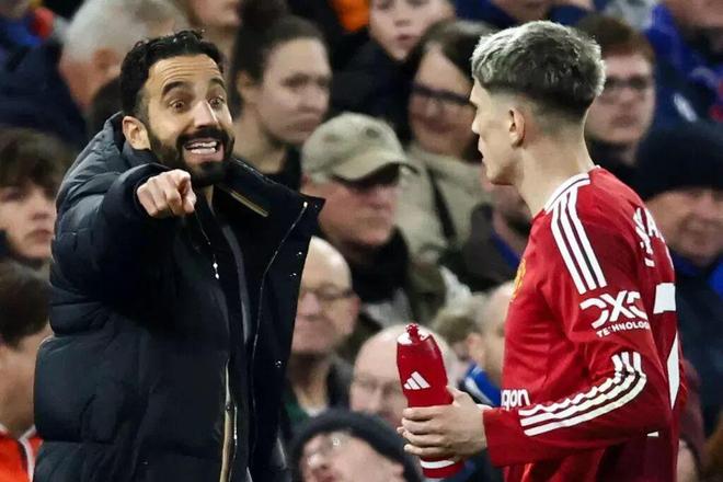 切尔西亏大了！4000万签下曼联弃将 临门一脚却不开窍