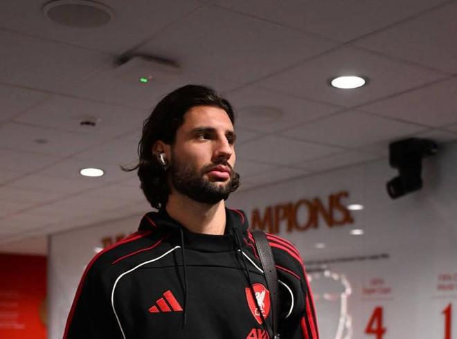 TA：索博有望出战热刺，乔-戈麦斯伤势不重但本周末不会回归