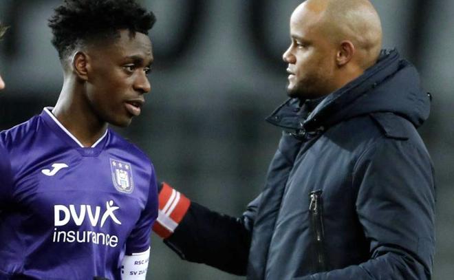 洛孔加：孔帕尼就像我的一位大哥；30万欧转会费低？这不重要