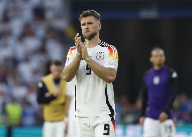 记者丨菲尔克鲁格加盟米兰的交易接近完成