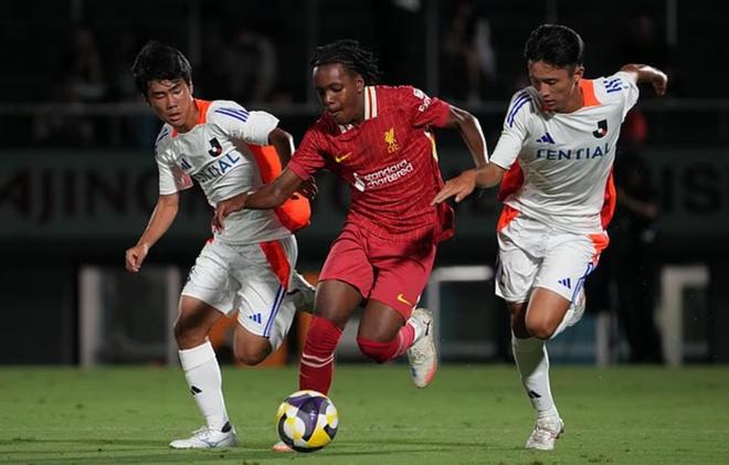 邮报：利物浦15岁边锋卡伊-莫罗尔将转投利兹联