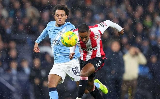 邮报：水晶宫冬窗引援首选是奥斯卡-鲍勃和布伦南-约翰逊