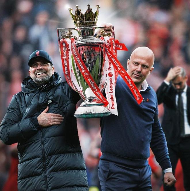 冬窗纠正错误还有机会：斯洛特更新思路，力追格伊+萨拉赫接班人