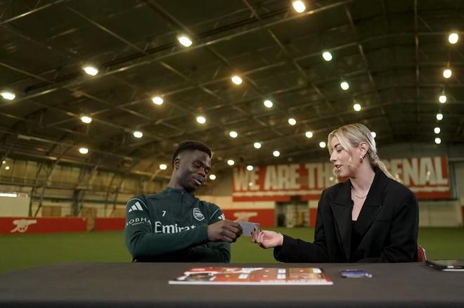 萨卡：边锋位置我最崇拜内马尔；戴维-拉亚未来适合当教练