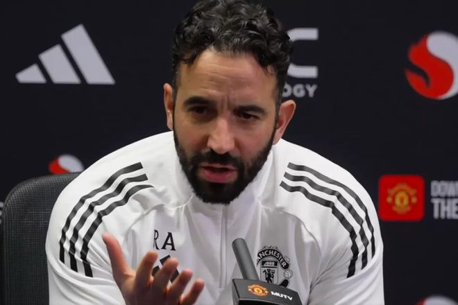 阿莫林怒批曼联青训：球员总有特权感 认为天生该被捧着