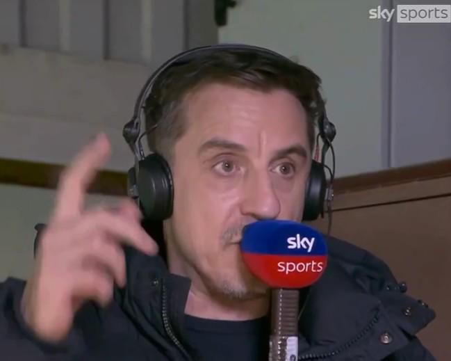 内维尔：曼联对阵维拉踢得非常好，阿莫林的阵型选择更灵活了