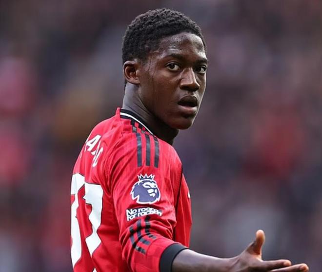 邮报：梅努和B费同一时间受伤，可能会影响他1月的租借事宜