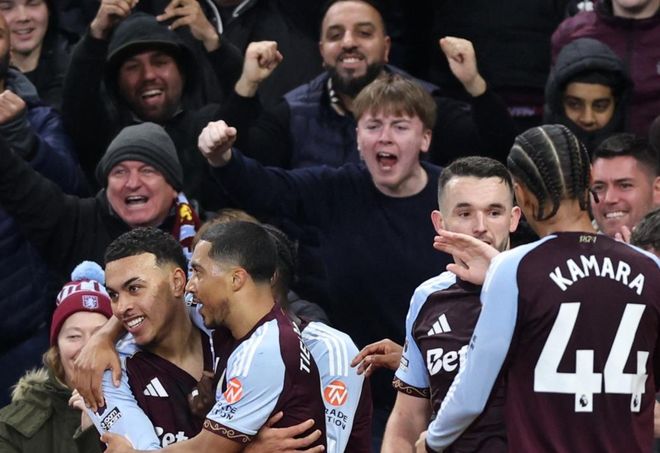 1-2！曼联倒下：4场仅1胜，23岁天才一战封神：梅开二度