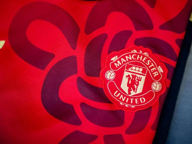 英超积分榜前三和后面球队差距拉开，阿森纳和维拉结果决定谁夺冠