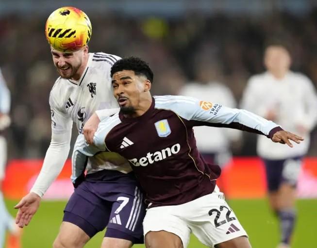 自2021/22赛季以来，曼联英超客战前四球队只赢了1场