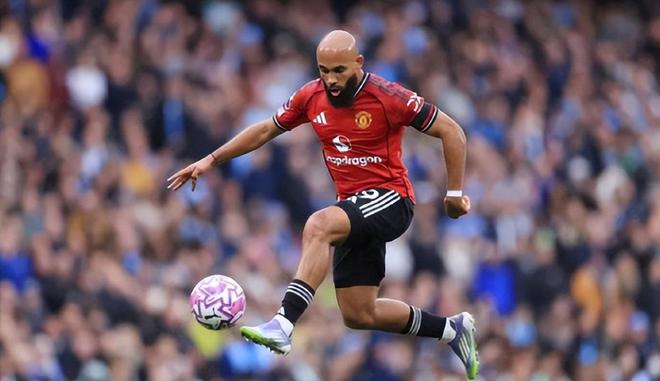 英超第18轮曼联迎战纽卡分析，B费伤停影响大，进攻端哑火防平局