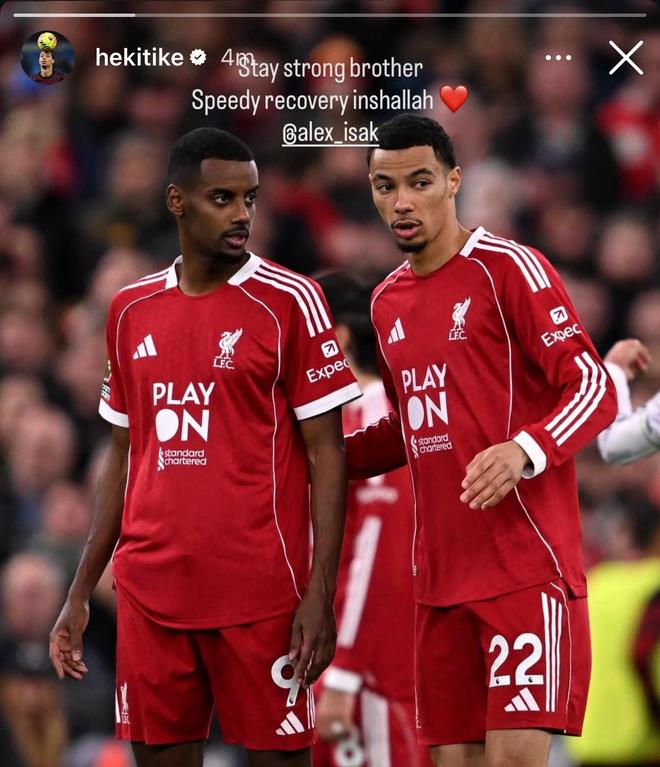 埃基蒂克晒照祝伊萨克早日康复：兄弟，要坚强