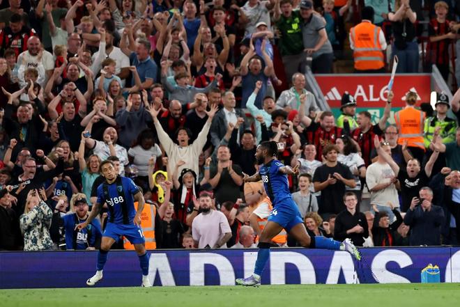 TA：种族歧视塞门约的球迷拒不认罪，现已被有条件保释