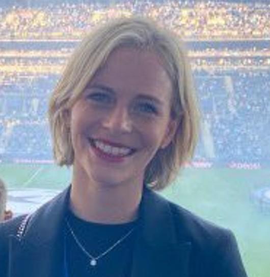 太阳报：曼联挖角西汉姆球迷服务主管，将担任新通讯总监