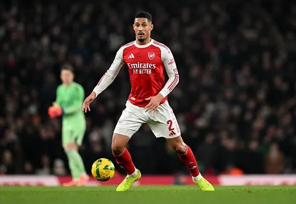 李-迪克逊:萨利巴完成了关键铲断,他是阿森纳晋级的功臣 李-迪克逊:萨利巴完成了关键铲断,他是阿森纳晋级的功臣