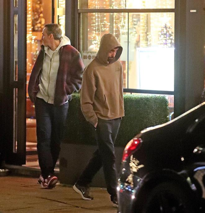 B费受伤后现身跛行，曼联寄望其创造奇迹提前复出！最好能战曼城