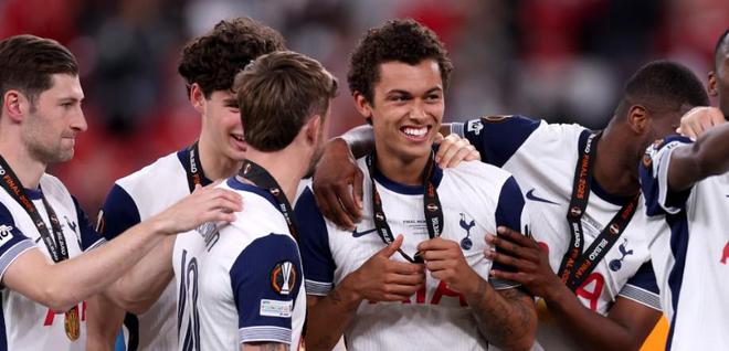 布伦南-约翰逊：这一年像过山车一样，进入新年我们要继续改进