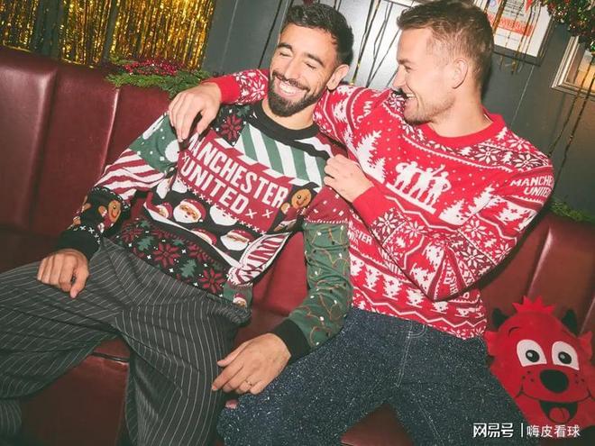 两人最佳！曼联三将闪耀非洲杯，一个月后，最强阵容挑战阿森纳