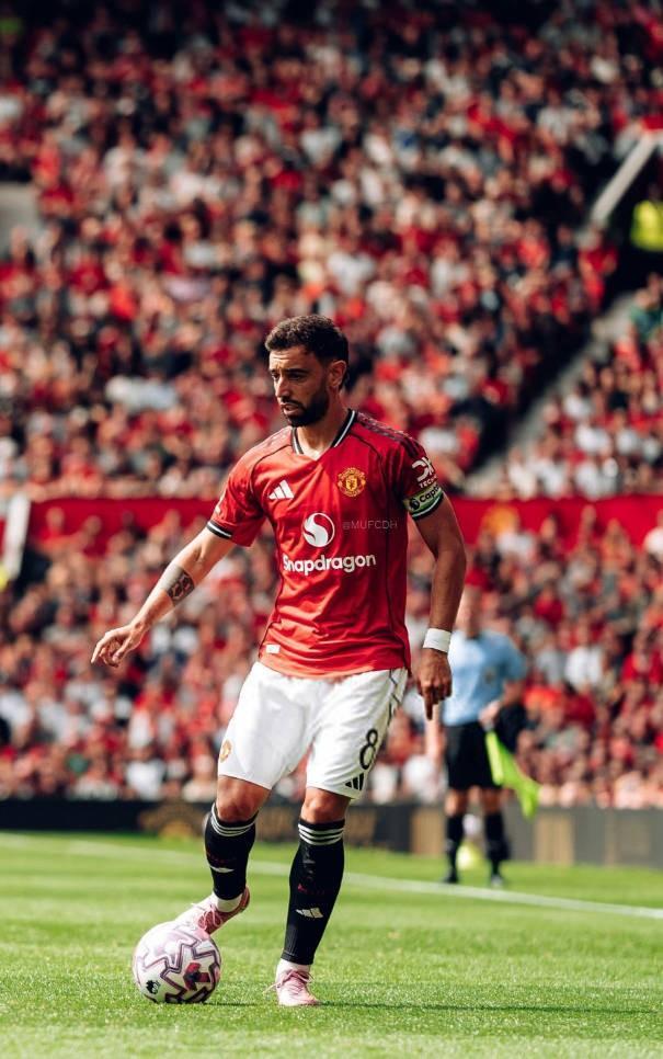 名记：消息人士表示，他们相信B费能赶上1月的曼市德比