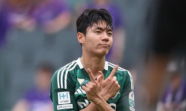 韩媒：英冠、比甲一些球队有意K1联赛银靴全晋旴