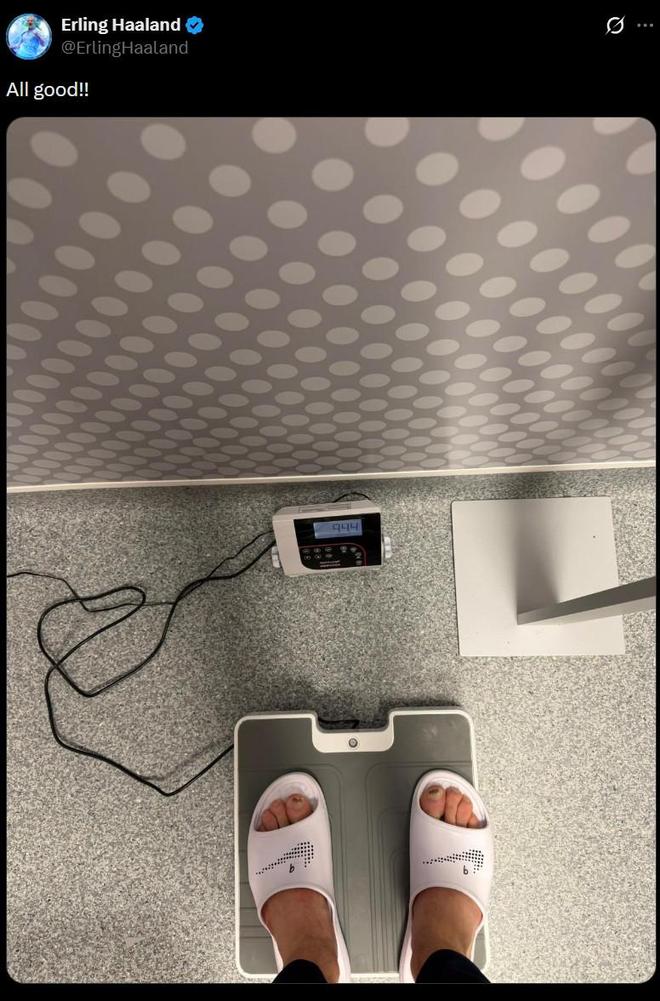 没变胖！哈兰德社媒晒称重照片，严格遵循瓜帅的体重管理要求