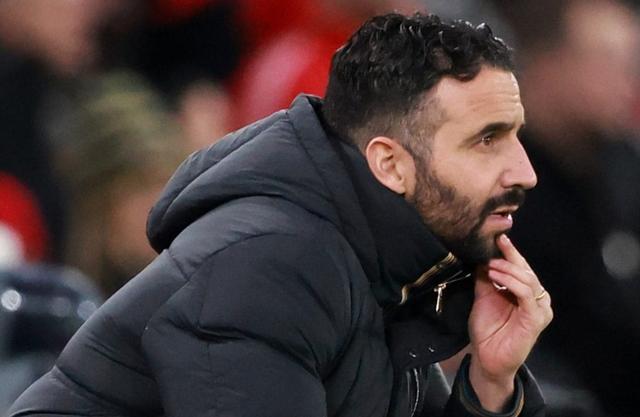 曼联连续两次在联赛中不敌纽卡，上次3连败追溯到1922年