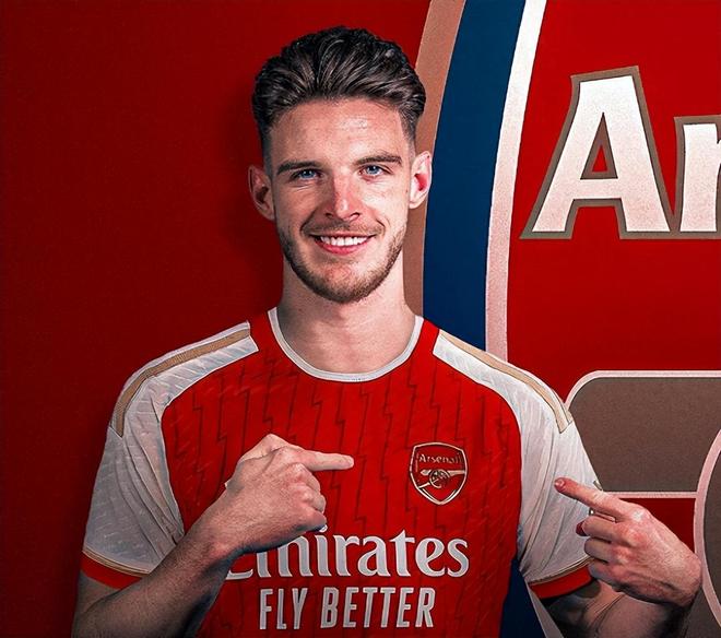 1.05亿还卖亏了？阿森纳第一后腰撑起夺冠希望，他该是英格兰队长