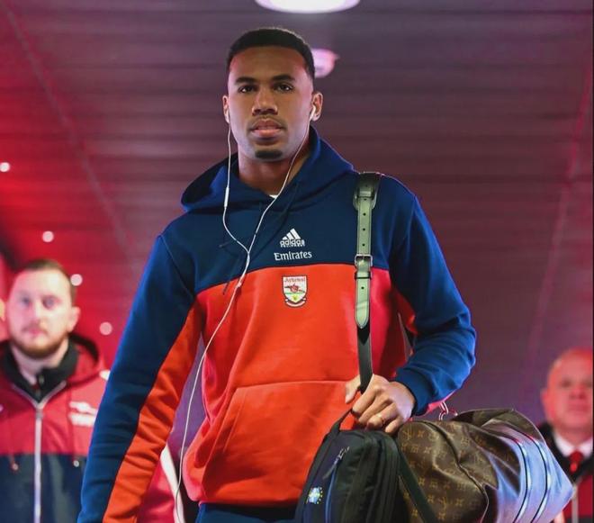 TA：阿森纳冬窗不打算放走任何人！多家球队有意斯凯利和恩瓦内里