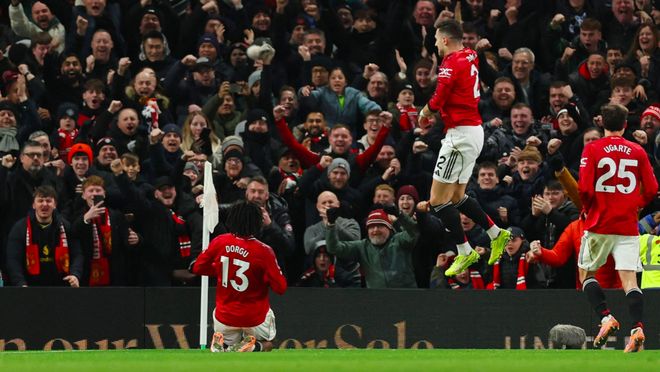 英超：曼联1-0纽卡6轮1负超越利物浦升至第5 多古红魔生涯处子球