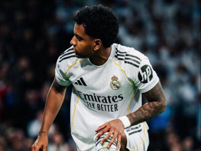 花了5亿还要买射手？曝利物浦冬窗租借罗德里戈，顶替1.3亿伊萨克