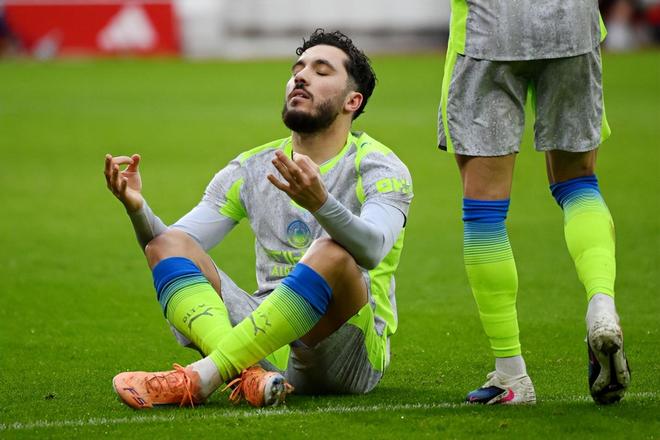 2:1！哈兰德哑火+新援传射救主，曼城反超阿森纳，英超榜首易主