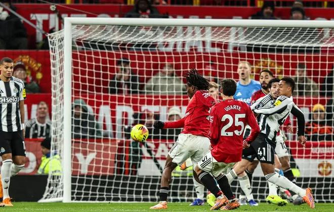 英超前瞻|利物浦3-0狼队：岂容红魔超过自己？利物浦目标仍是争冠