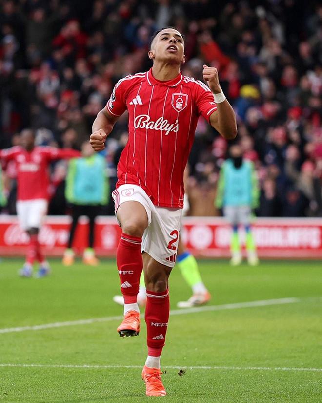 专克豪门，哈钦森英超生涯至今4球都是对BIG6球队打进的