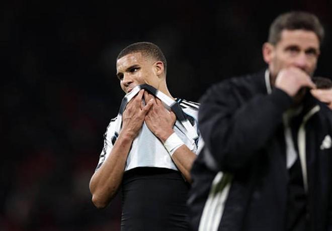 佳夫谈丢球：界外球、第二落点防守失位，这是不应该的