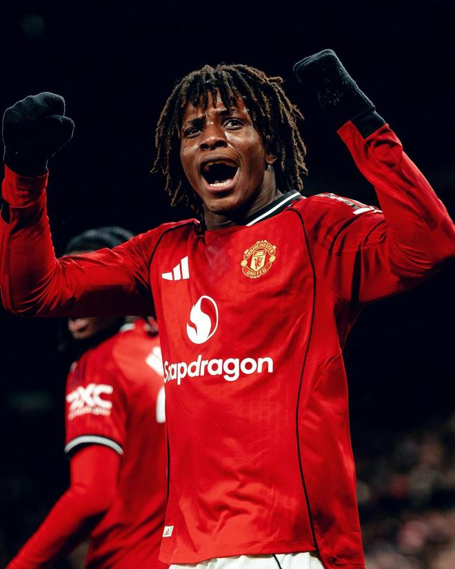 多古：在老特拉福德斩获首球的感觉太棒了，圣诞快乐