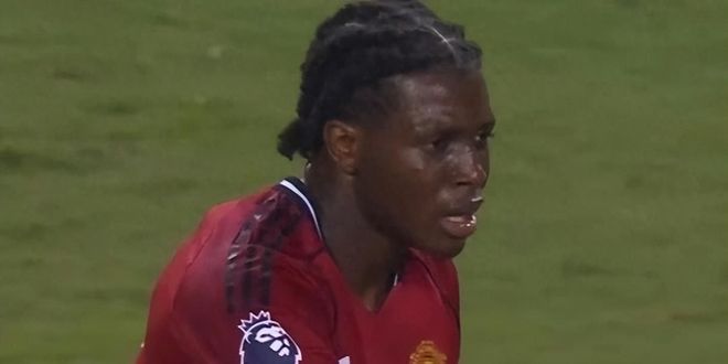 停赛警报拉响！多尔古再染黄即禁赛，阿莫林面临用人荒