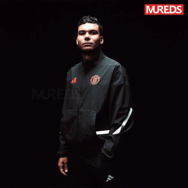 新品丨曼联25/26赛季全新赛前出场服/赛后媒体采访服来袭