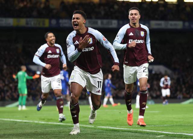 0-1到2-1！神奇替补双响，维拉逆转切尔西，11连胜叫板曼城阿森纳