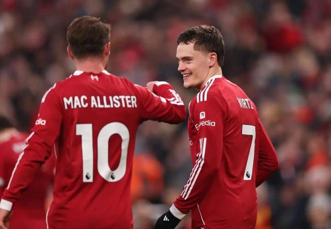 TA：利物浦的表现正在稳步改善，但他们还需要加强定位球防守