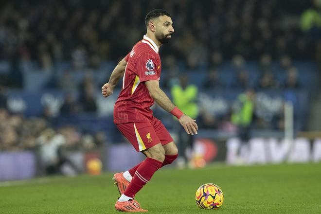 看完这些纪录 你才知道萨拉赫有多伟大！萨拉赫踢服一众球星