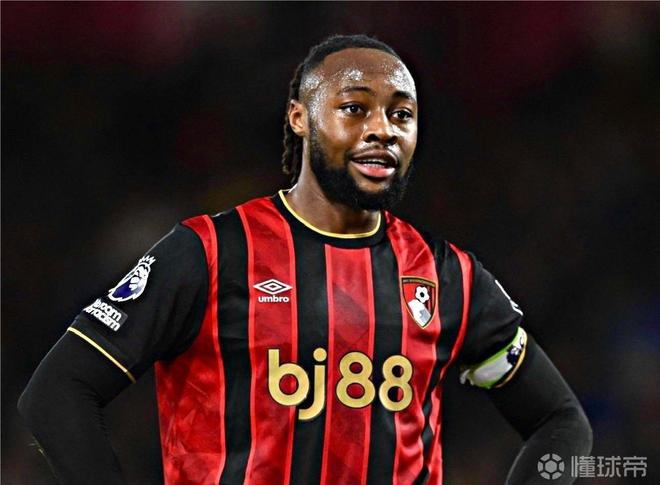 伊劳拉：塞门约很难在伯恩茅斯效力数年了，哪怕踢几个月也行