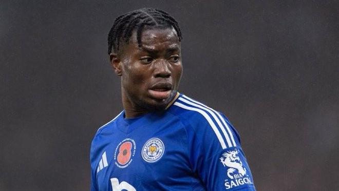 邮报：伯恩茅斯考虑引进莱斯特城边锋法塔武，用来接替塞门约