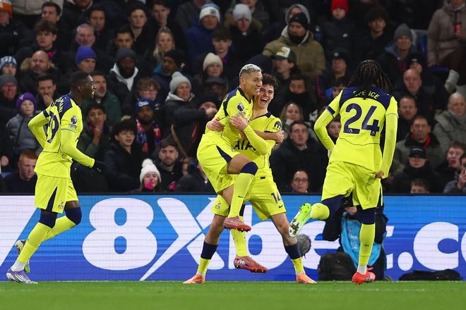 自阿里之后,阿奇-格雷是热刺在英超进球最年轻的英格兰球员 自阿里之后,阿奇-格雷是热刺在英超进球最年轻的英格兰球员