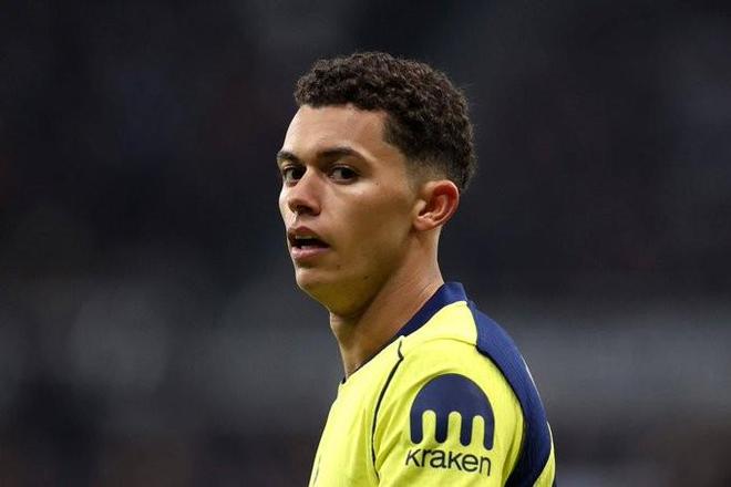 DO：水晶宫与热刺谈妥布伦南-约翰逊转会，费用接近3500万镑