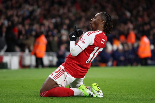 埃泽连续3年在年末英超比赛进球，仅贝巴、凯恩曾连续4年破门