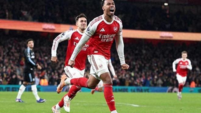 定位球成“核武”！阿森纳4-1横扫维拉，剑指英超王座