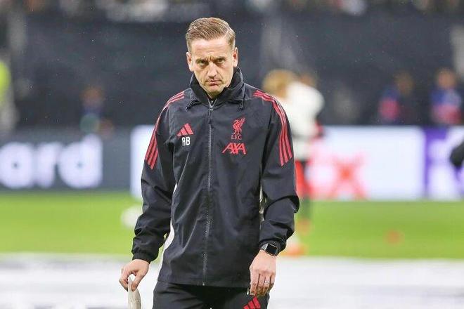 五大联赛倒数第一！利物浦定位球罪魁祸首被解雇，斯洛特天亮了？