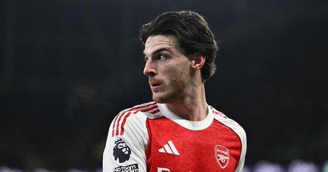 塔帅谈赖斯缺阵：他的膝盖受到撞击，预计他将短期缺阵