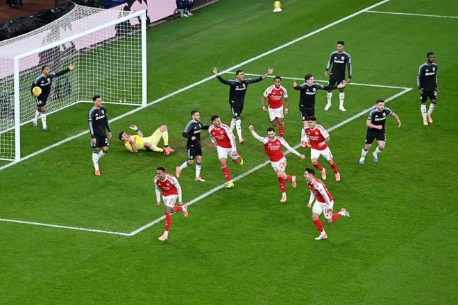 TA：枪手以一场令人信服的胜利，有力地证明了他们的冠军实力