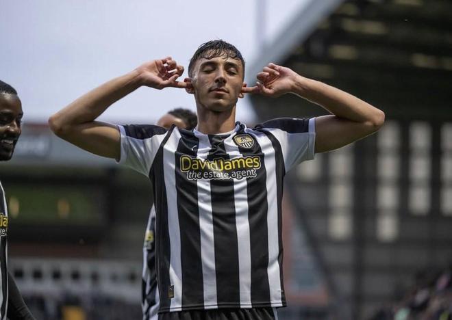 英媒：曼联从英乙召回外租后卫阿尔乔弗里，哈里森也即将归队